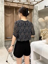 小衫，其它，依生伴