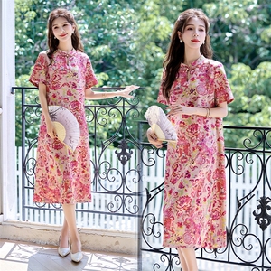 新中式连衣裙女2025年夏季新款国风复古印花盘扣改良短袖旗袍裙子图片