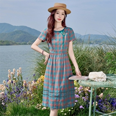 纯棉格纹气质连衣裙女2025夏季新款母亲节送礼高级感透气刺绣裙子，女装连衣裙，水衣源