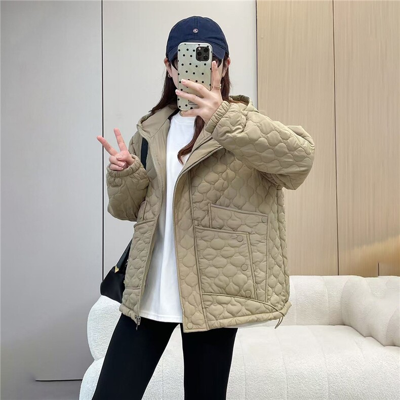 2025冬装新款修身保暖时尚菱形格个性女士棉服外套，女装棉衣/棉服，江忆布依