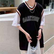 黑色