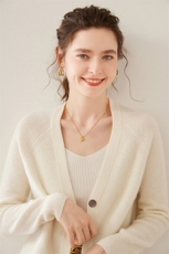 时尚百搭女士秋冬V领羊绒开衫舒适保暖显瘦打底衫，女装羊绒衫，濮尚羊绒