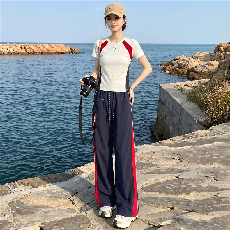 潮流时尚休闲运动套装女夏季新款显瘦竖纹圆领短袖上衣长裤两件套,女装套装/套裙,江南