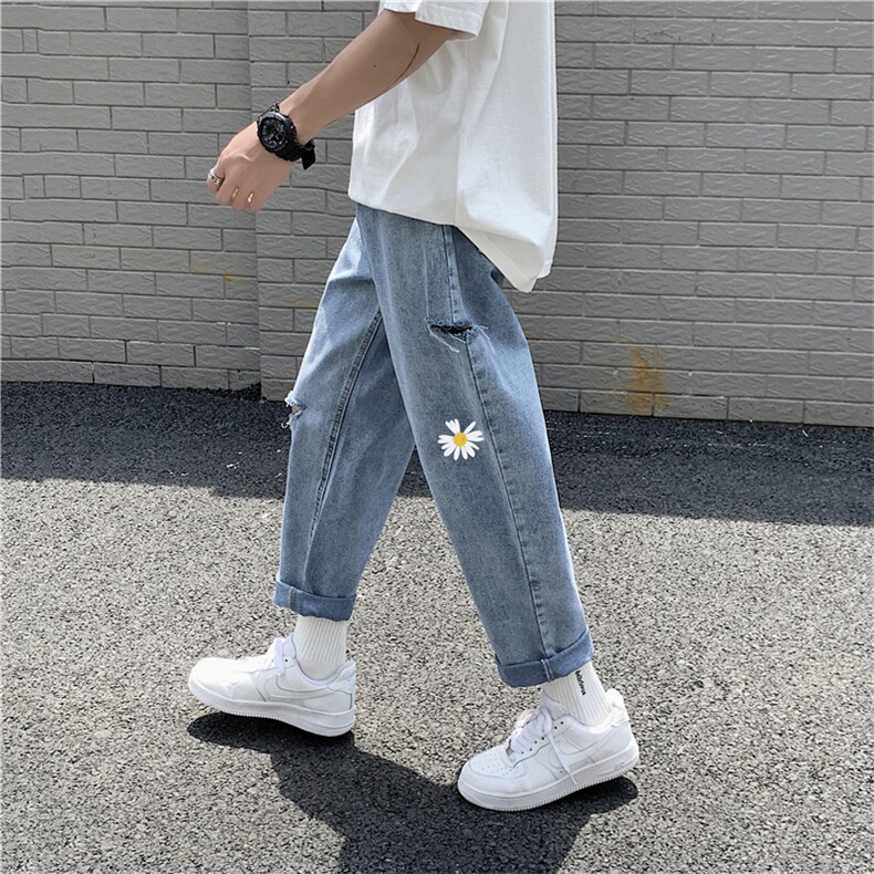 主推差价港风男女情侣小雏菊印花破洞牛仔裤百搭浅色裤KB2034,男装牛仔裤,星座1008
