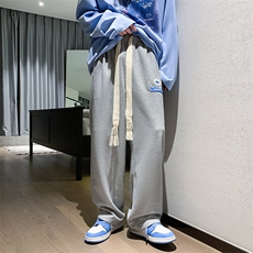 灰色