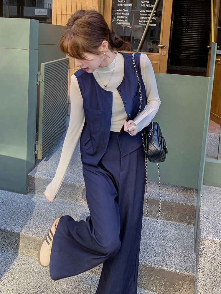 高级感牛仔马甲套装女春秋2025新款盐系轻熟风休闲阔腿长裤三件套,女装套装/套裙,千千佰惠