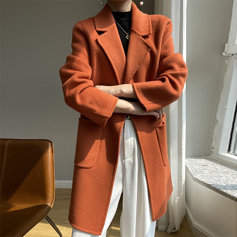 秋冬季羊毛时尚休闲一扣一排带兜经典V领中长款大衣，女装双面呢大衣，温贝尔羊绒大衣