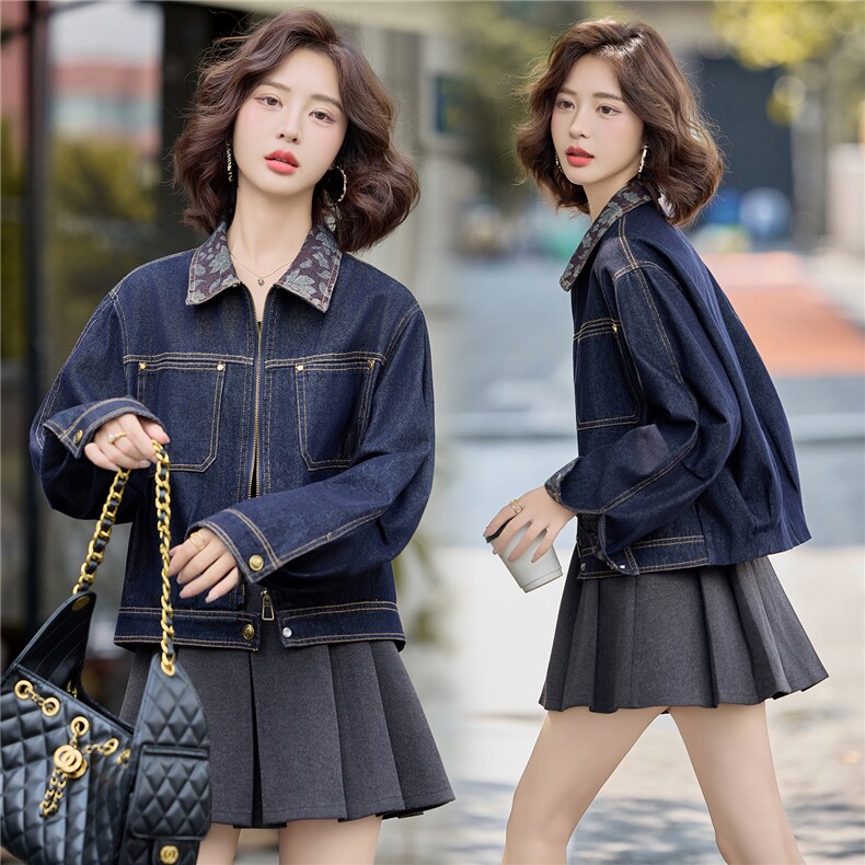 2025年秋季新款港风时尚短款拼接领潮流个性百搭拼色牛仔外套，女装牛仔外套，慕依路