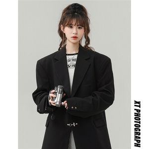 中性风金属装饰西服女成分：96%聚酯纤维4%氨纶XF77069P85控128图片