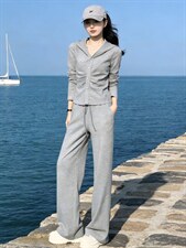 设计感时尚穿搭套装女春季修身显瘦褶皱连帽上衣休闲阔腿裤两件套,女装套装/套裙,江南