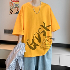 黄色
