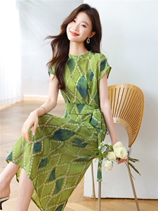 高级感印花连衣裙女2025夏季新款短袖优雅气质系带收腰女人味裙子图片