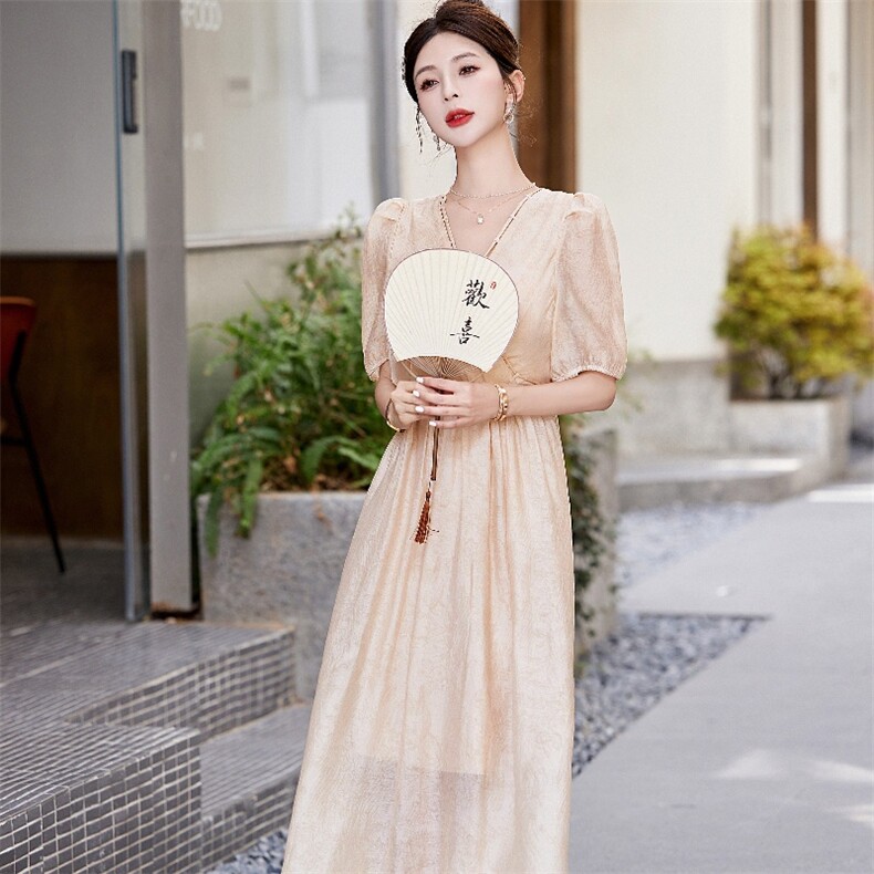 气质名媛连衣裙女2023夏季新款高级感精致收腰显瘦别致绝美长裙子,女装连衣裙,蝶眷