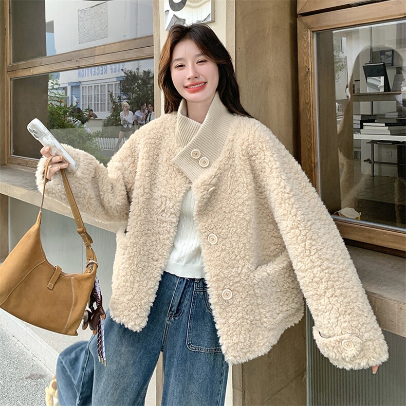 2025xian货针织拼接皮毛一体B109-9870-225-318,女装短外套,2B109