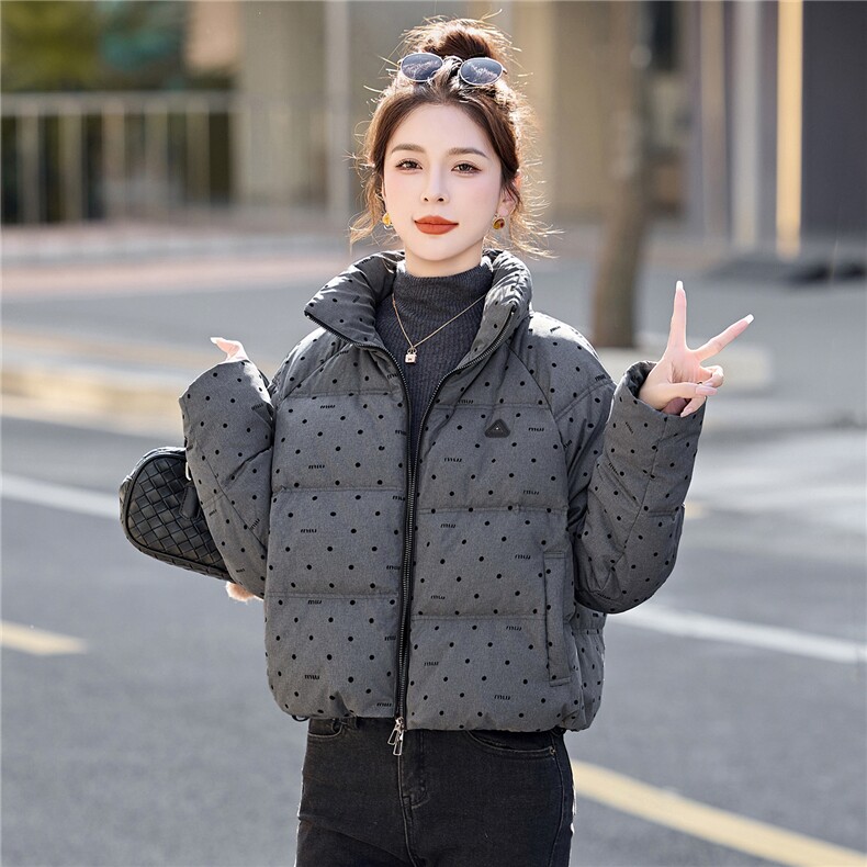 冬装新款时尚波点休闲加厚面包服90白鸭绒短款羽绒服,女装羽绒服,姿衣坊