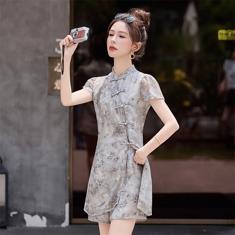 小个子新中式国风提花短裤套装2025夏季洋气减龄改良旗袍两件套女,女装套装/套裙,众宇琦