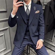 藏青色