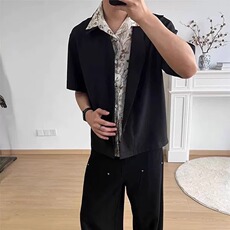黑色