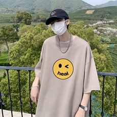 浅卡其