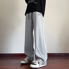 浅灰色