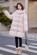 现货2024年冬季新款潮流长款白鸭绒羽绒，女装羽绒服，仟媚宠