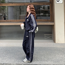 黑色韩系条纹休闲外套上衣抽绳阔腿裤两件套女秋季新款运动风套装，女装套装/套裙，浙宝305