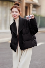 针织拼接羽绒服女欧货2024冬季新款时尚减龄百搭大翻领白鸭绒外套，女装羽绒服，悠米