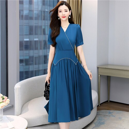 2023年夏季韩版时尚休闲修身钉珠中长款连衣裙，女装连衣裙，卡杰菲