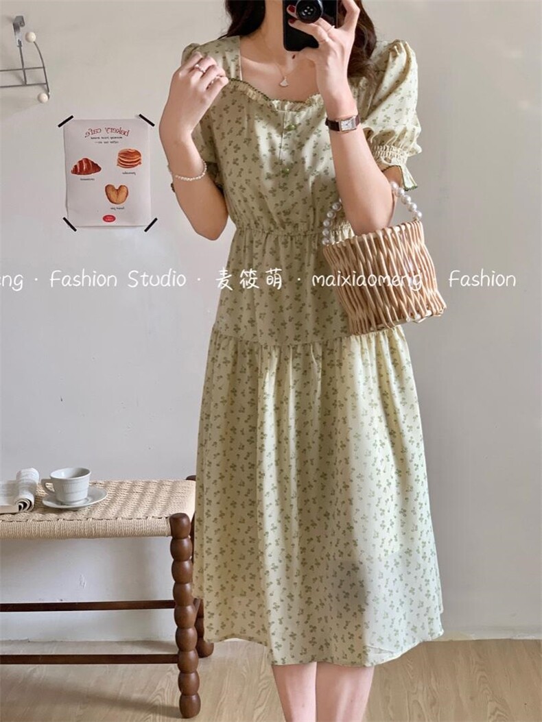 碎花收腰超显瘦连衣裙，女装连衣裙，麦筱萌