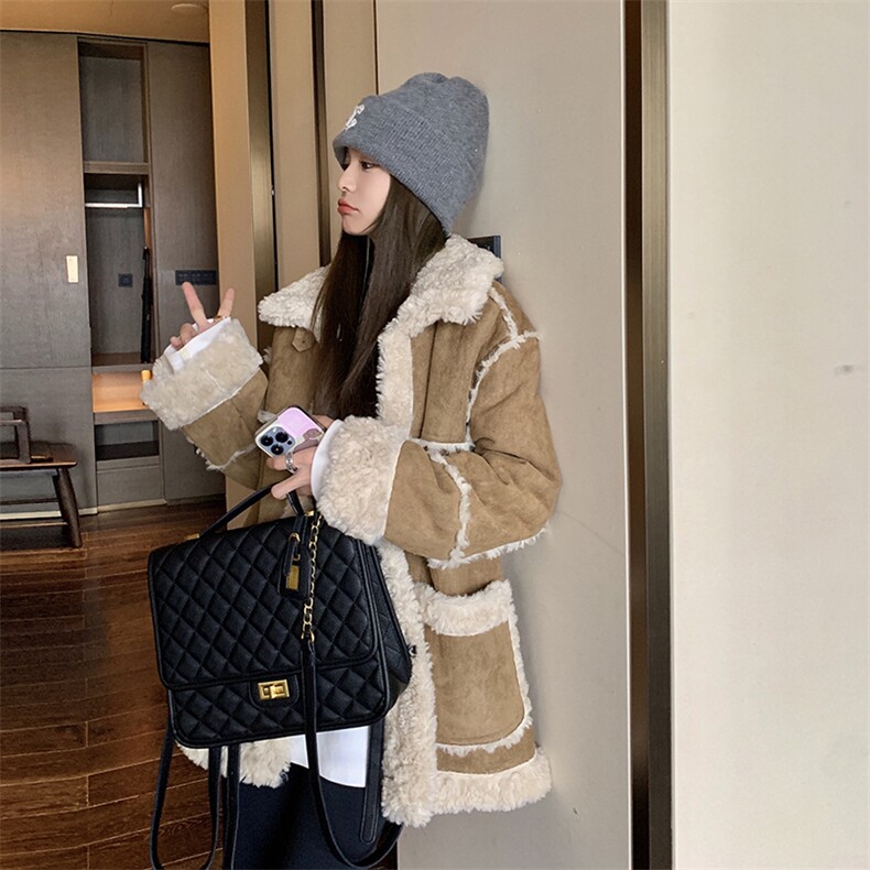 【现货】2025冬新卡其色羊羔毛外套2C037191P195K278,女装短外套,2C037