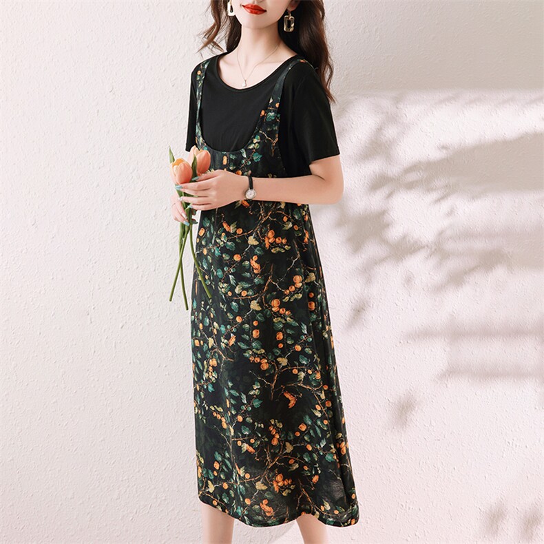 现货2023夏季新款印花假两件气质显瘦背带连衣裙,女装连衣裙,余墨