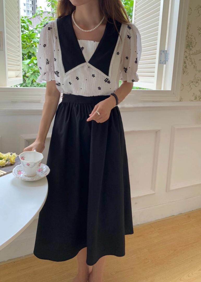 2021夏季新款黑领子绣花小清新上衣小衫，女装，千衣百顺