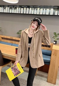 现货 春季新款西装外套 帽子可脱卸，女装西装，韩衫衣社