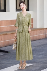 印花超仙新中式套装裙女2024夏新款流苏盘扣V领衬衫半身裙两件套，女装套装/套裙，尚娜萱