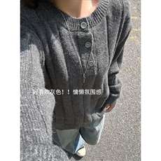 深灰色