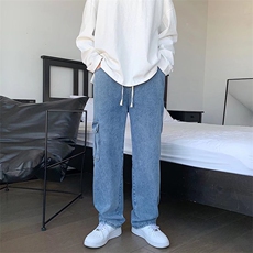 深蓝色