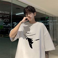 白色