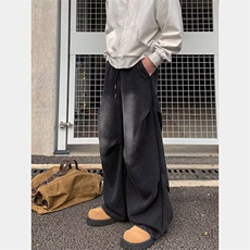 黑灰色
