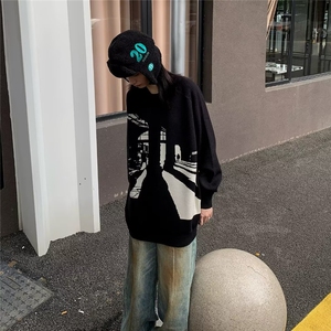 秋冬新款抽象图案圆领套头毛衣新款小众复古宽松慵懒针织衫男潮流图片
