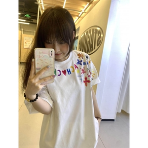 H0511-p35 艺术家T恤 情侣款短袖女 多巴胺设计感短袖图片