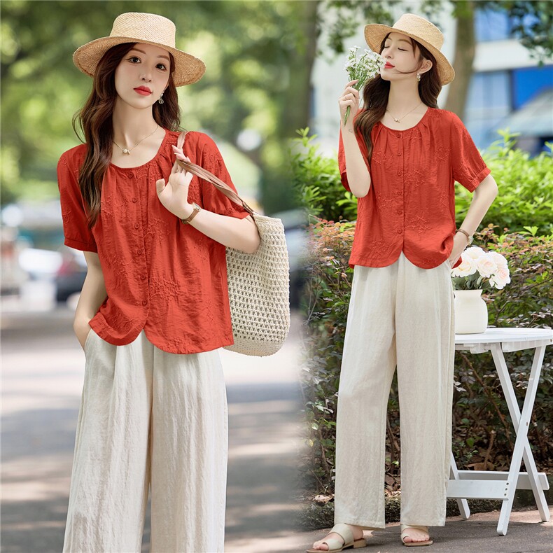时尚棉麻短袖衬衫女2025夏季新款宽松显瘦遮肉刺绣小衫妈妈装上衣，女装套装/套裙，依万里
