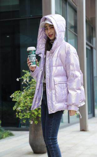 亮面短款小格子，亮色系。，女装，维纳真蒂 纳易莲