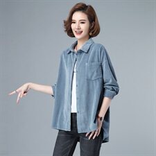 灯芯绒衬衫女新款2024年韩版宽松中长款百搭春秋薄款条绒休闲外套，女装衬衫，涵誉