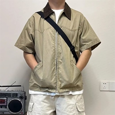 卡其色