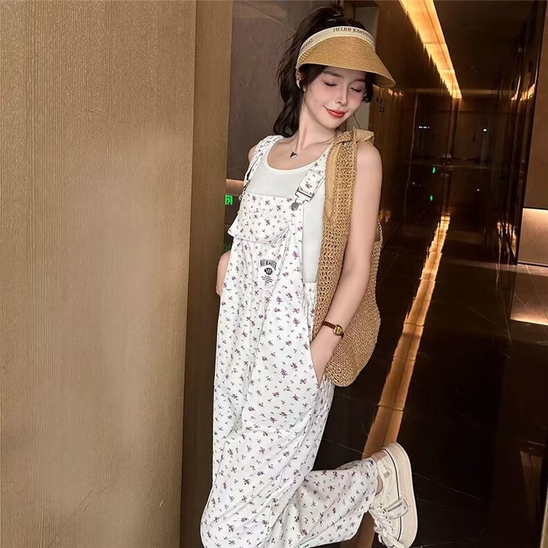 甜美新款碎花直筒白色背带牛仔裤女2025秋冬设计感休闲宽松阔腿裤,男装牛仔裤,星座506A