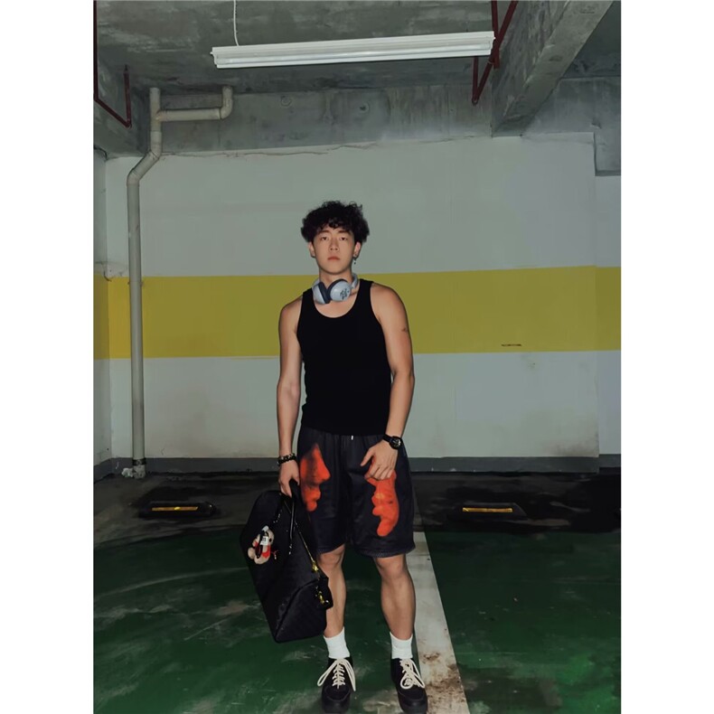 美式高街条纹印花不过膝网眼短裤潮牌夏季男女高街百搭休闲四分裤图片