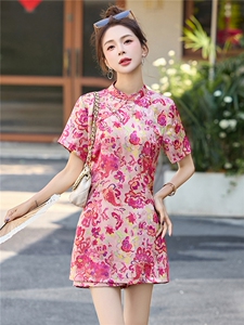 新中式印花连衣裙短裤套装女夏2025新款小个子国风旗袍裙子两件套图片