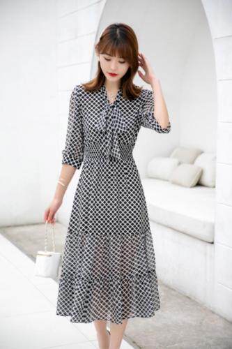 专柜同款连衣裙，女装连衣裙，艾美欧歌