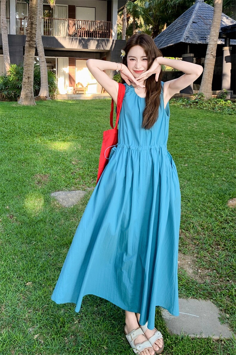蓝色无袖背心连衣裙女2025夏季新款法式超好看温柔慵懒风度假长裙,女装连衣裙,2B237
