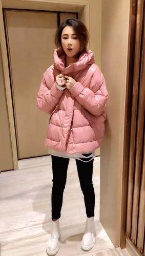 连帽短羽绒外套，女装，晶晶